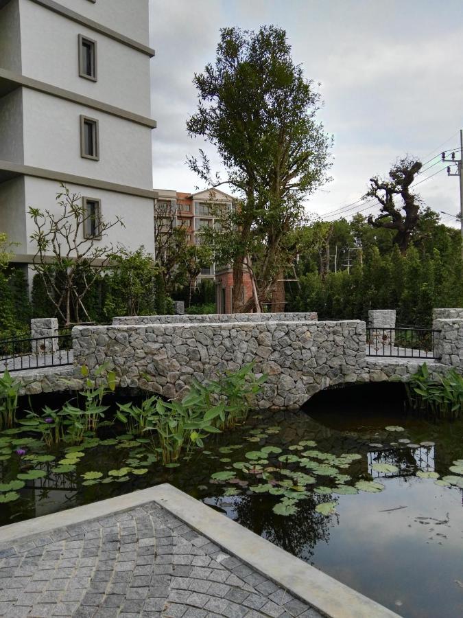 The Apartment At The Title Residencies Naiyang Beach 푸껫 외부 사진
